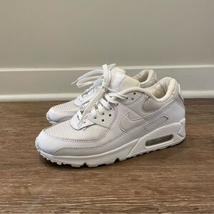 Nike Air Max Women’s size 7.5
